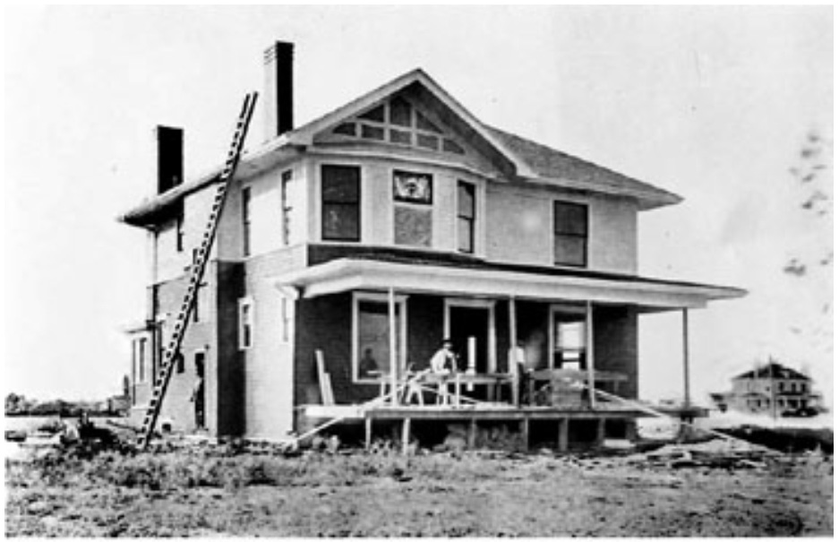 4927 Junius, 1906 (Baird house in in right background)
