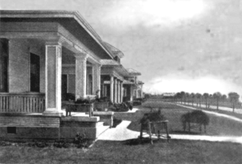 The Crotty-Young-Haeber house at 5007 and the Wallace house at 5011 Tremont
