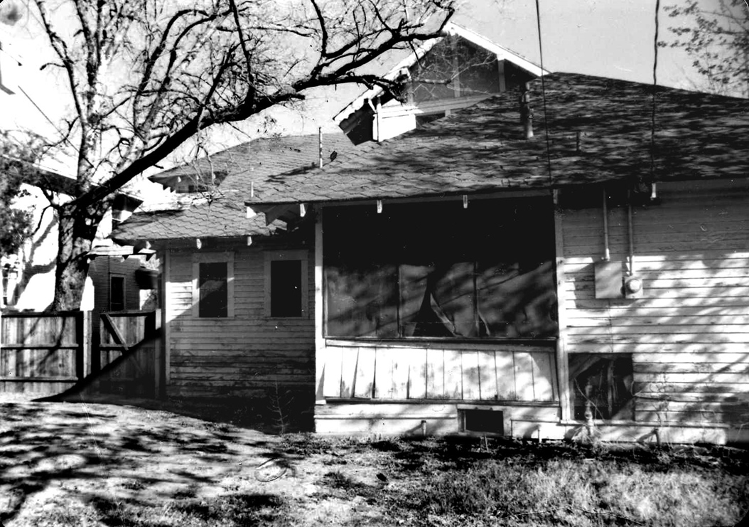Back side, Mid 70s